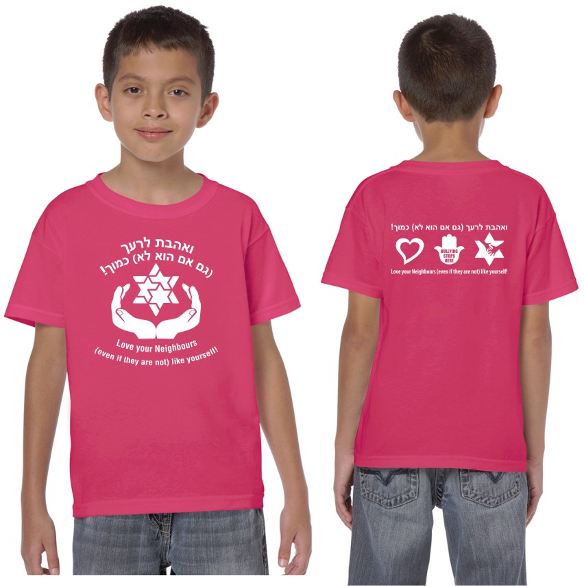 pink shirt